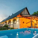 Hacienda Napoli * Sebechleby pri Krupine
