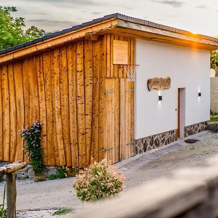 Hacienda Napoli Sebechleby pri Krupine