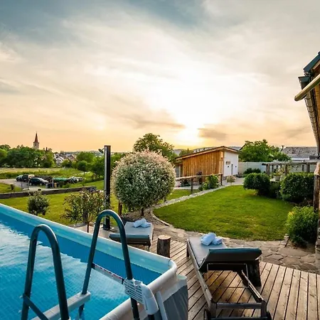 Hacienda Napoli Hébergement de vacances Sebechleby pri Krupine