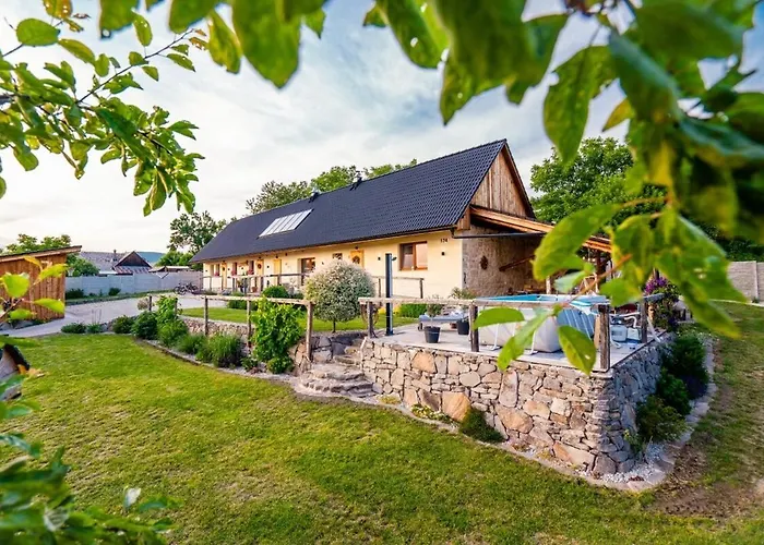 Hacienda Napoli Holiday home Sebechleby pri Krupine