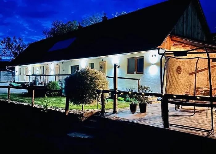Holiday home Hacienda Napoli Sebechleby pri Krupine