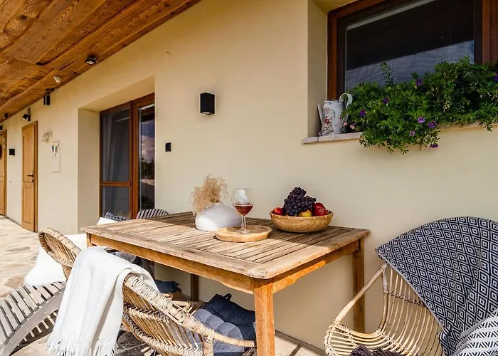 Hacienda Napoli * Sebechleby pri Krupine